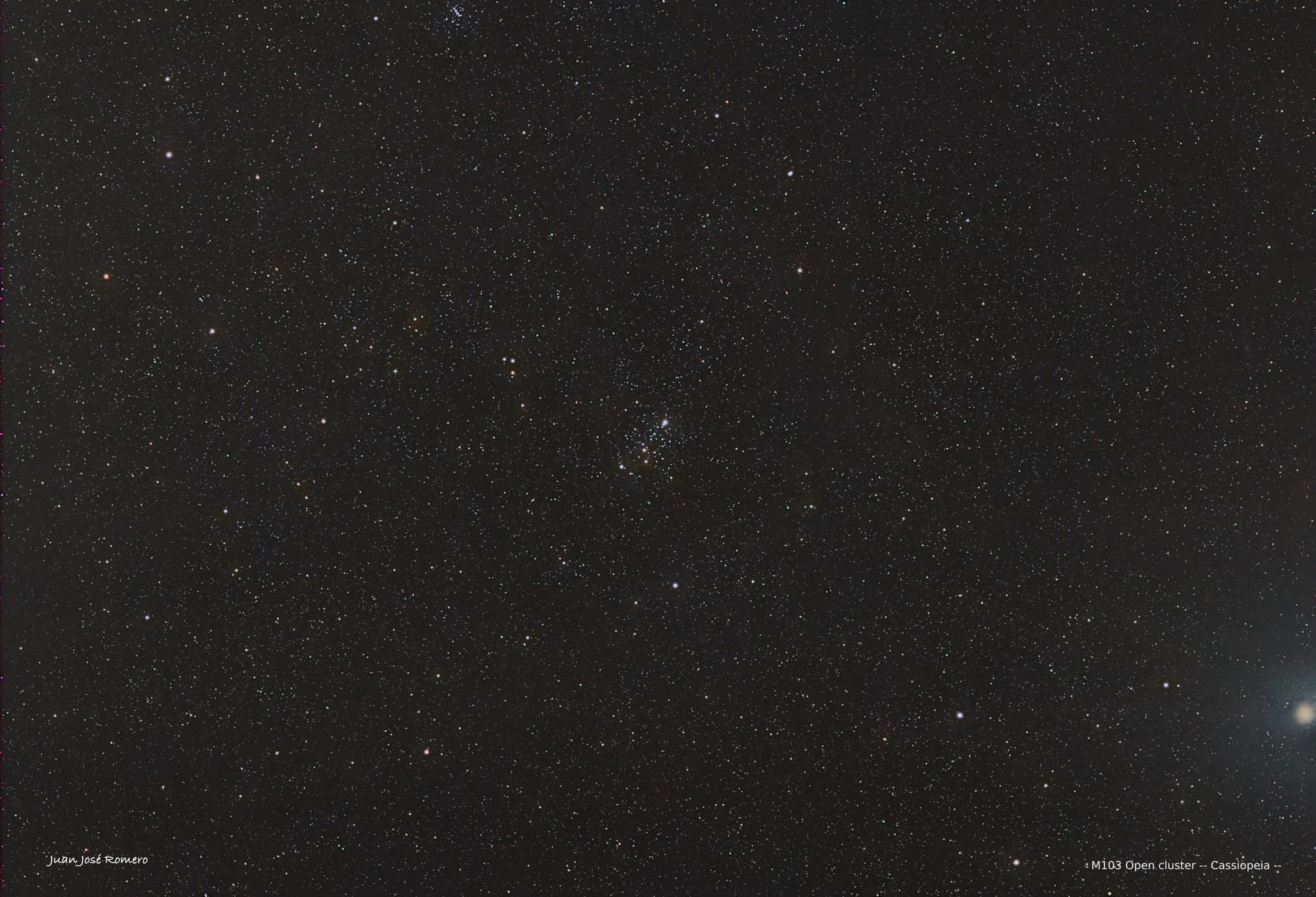 Fotografia astronòmica de M103 (NGC581)