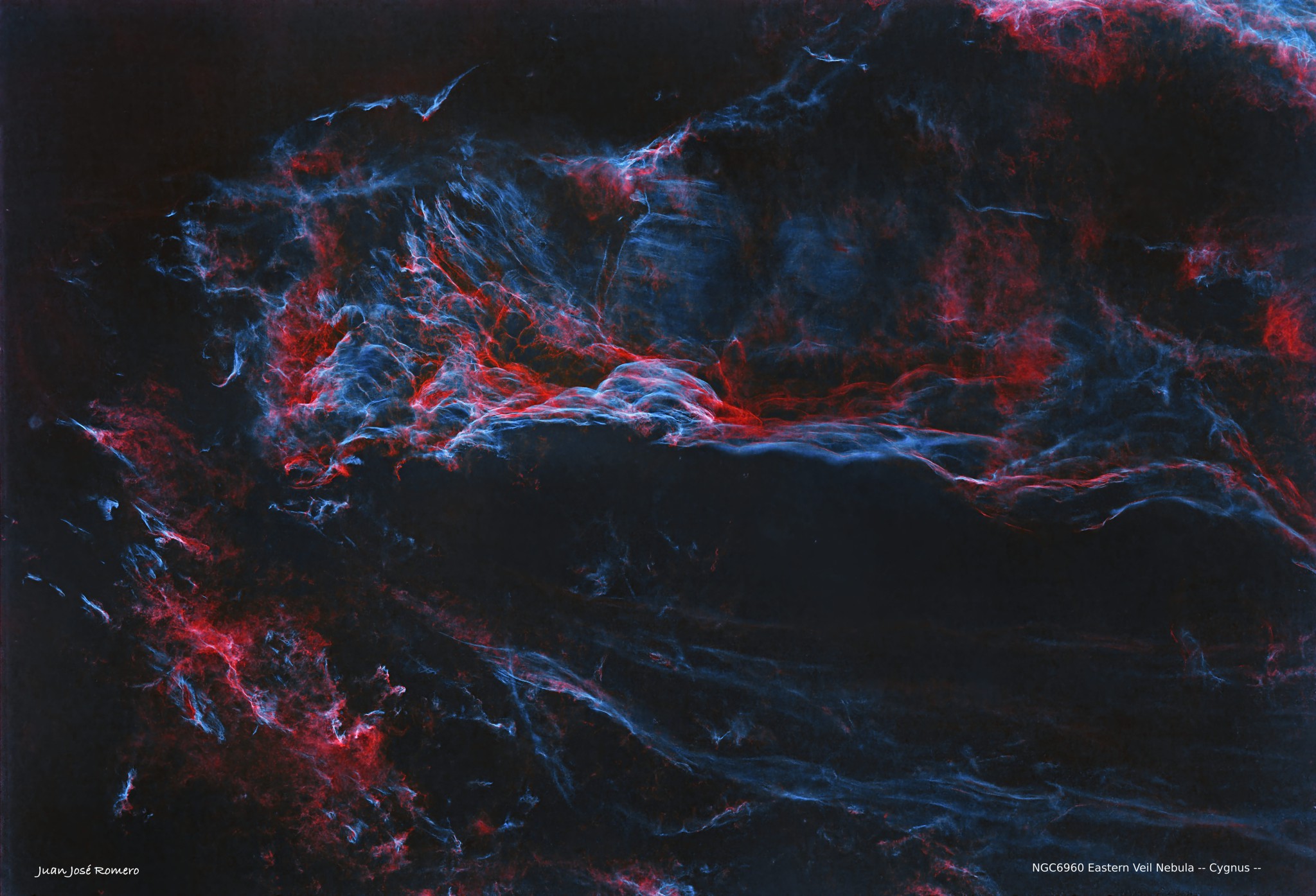 Versió sense estrelles: NGC6960 – Part oriental (est) del Western Veil Nebula