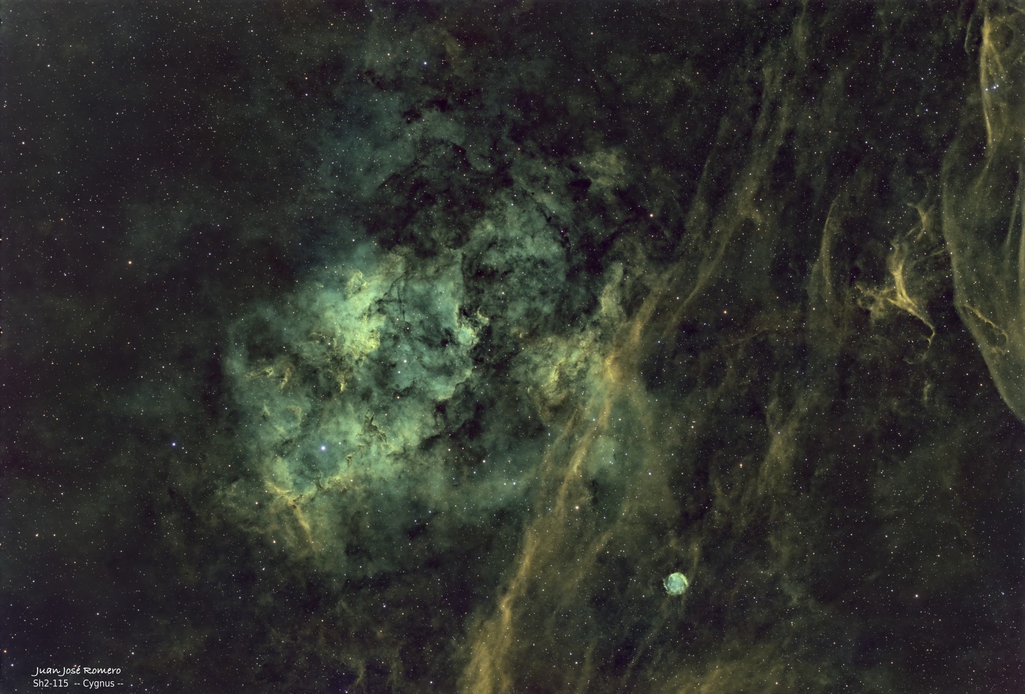 Fotografia astronòmica de Sh2-115, Nebulosa d’emissió